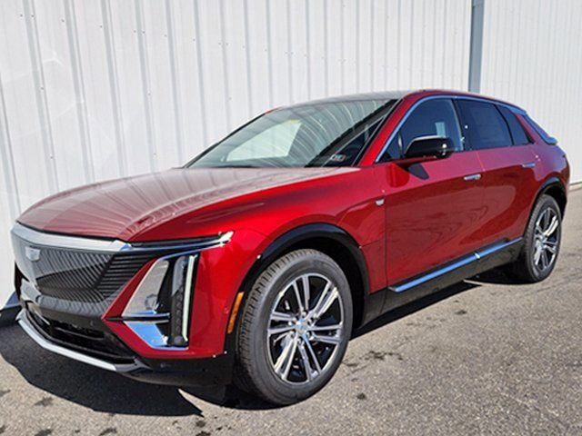2024 Cadillac LYRIQ Luxury 1's photo