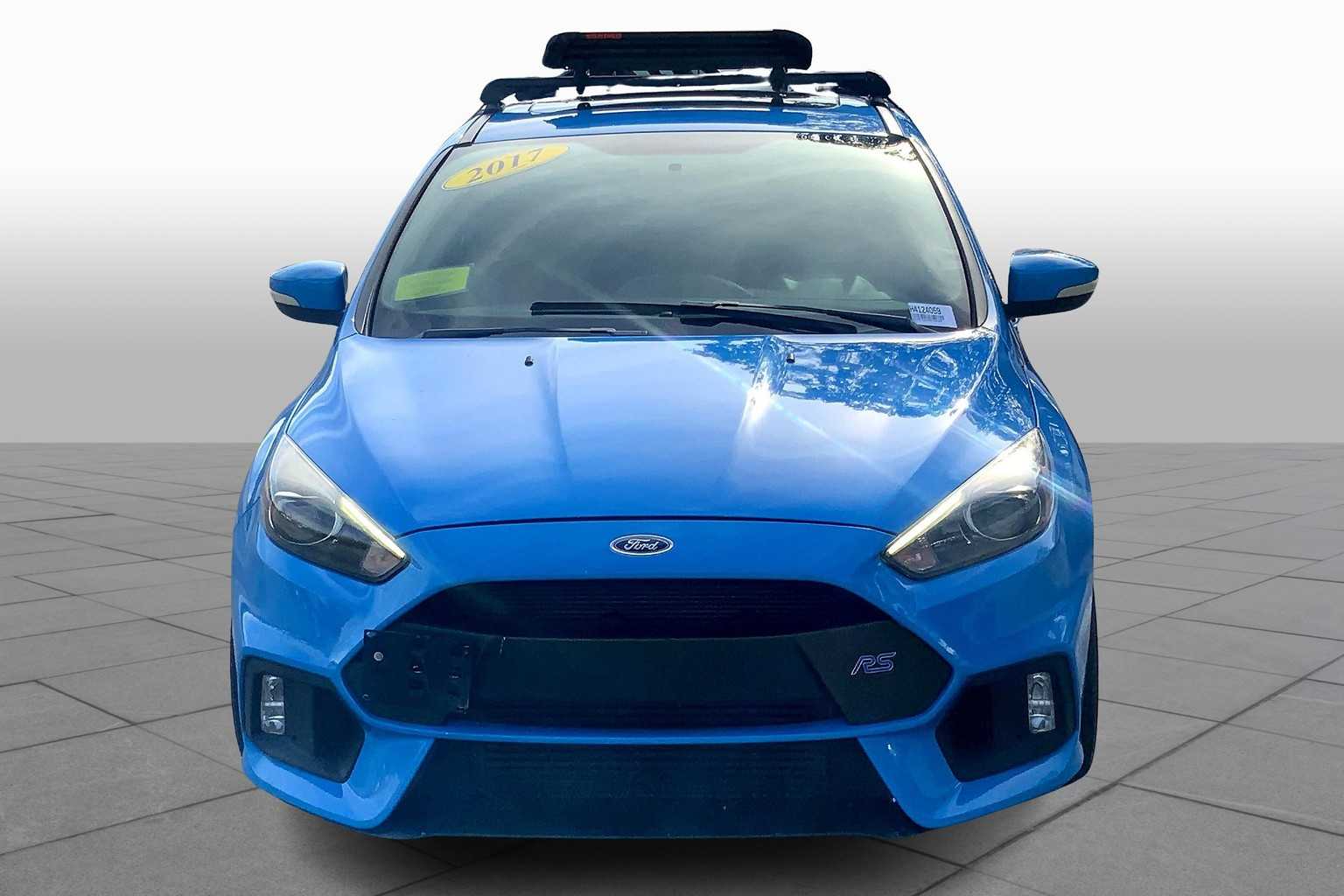 2017 Ford Focus RS photo 3