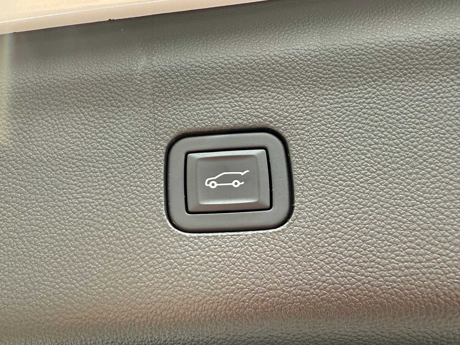 2023 Buick Enclave Avenir photo 12