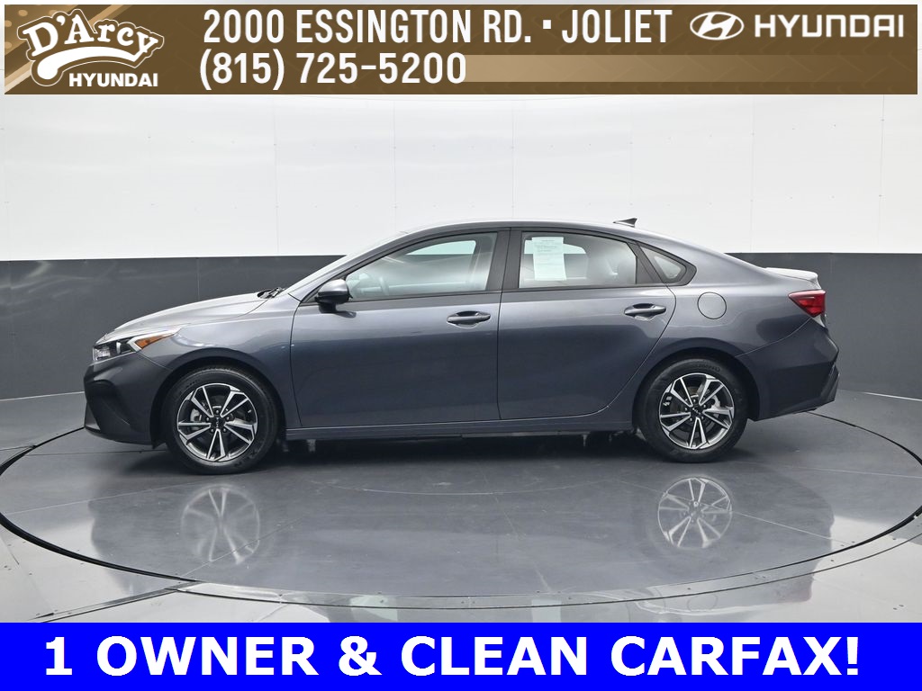 2023 Kia Forte LXS photo 8