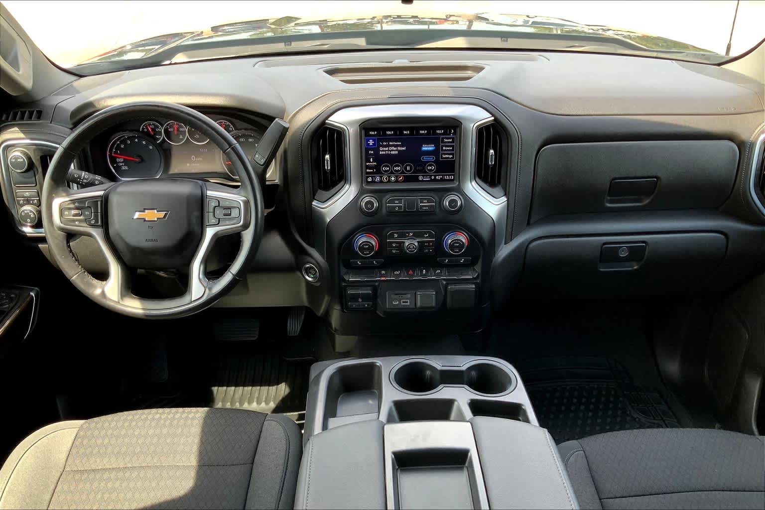 2021 Chevrolet Silverado 1500 LT photo 14