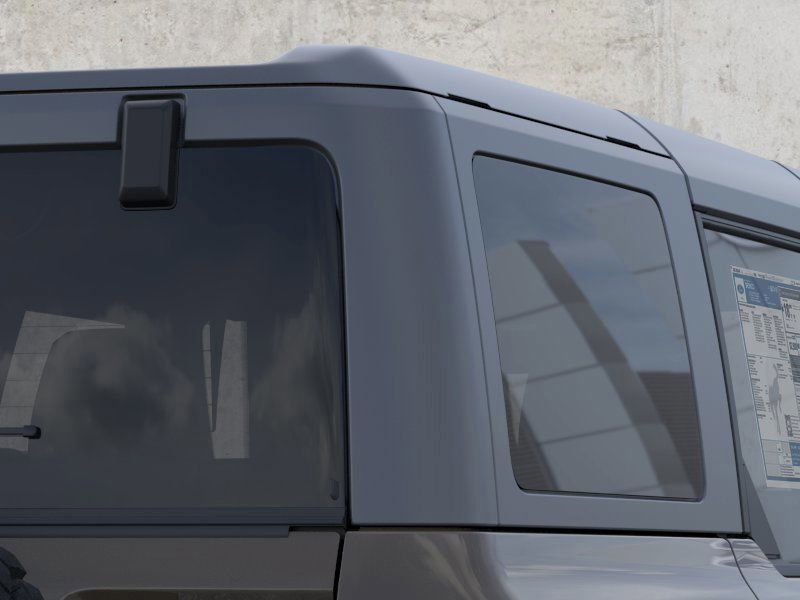 2025 Ford Bronco Outer Banks photo 24