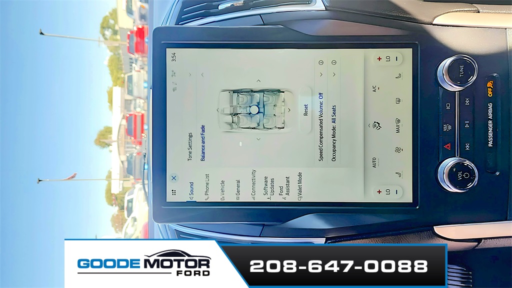 2024 Ford Edge SEL photo 40