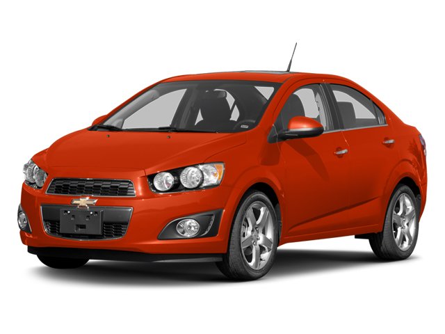 2013 Chevrolet Sonic LS's photo