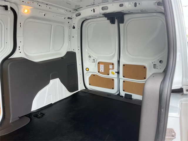 2020 Ford Transit Connect XLT photo 17