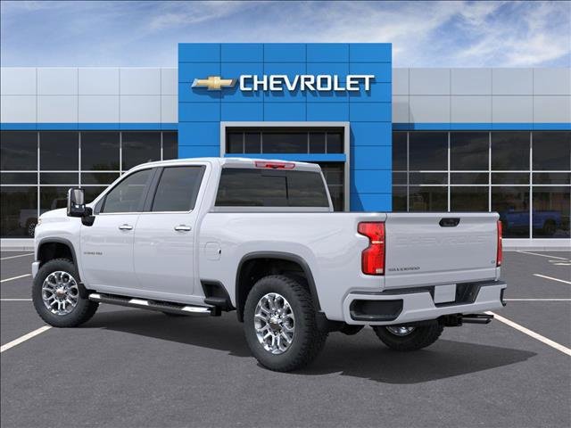 2025 Chevrolet Silverado LT photo 3
