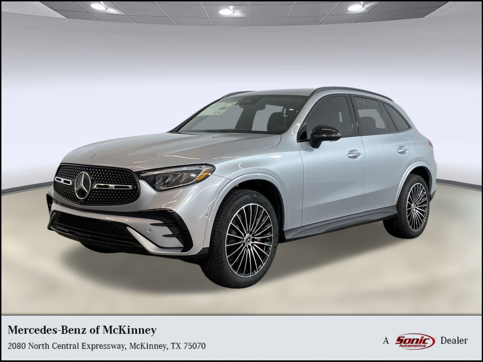 2025 Mercedes-Benz GLC Base's photo