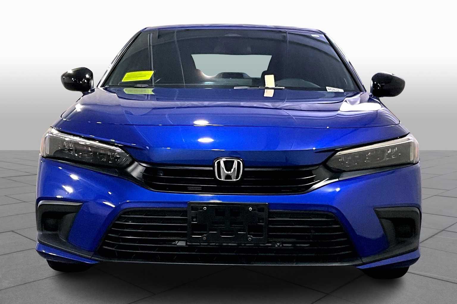 2022 Honda Civic Sport photo 3