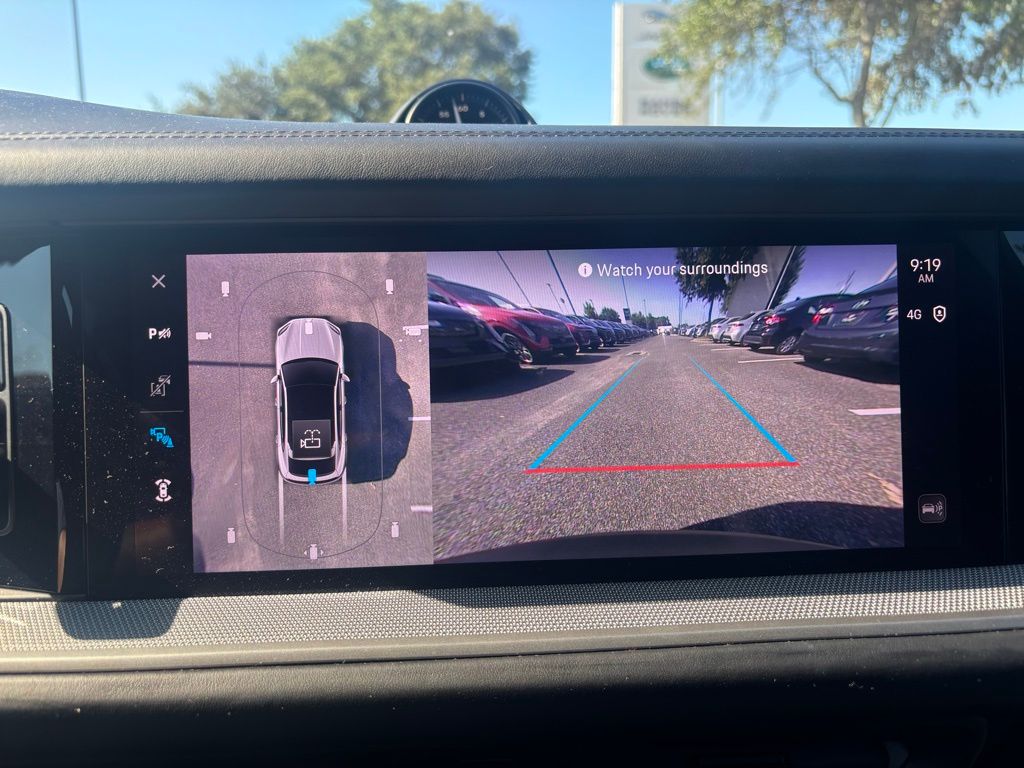 2025 Porsche Cayenne Coupe S photo 7