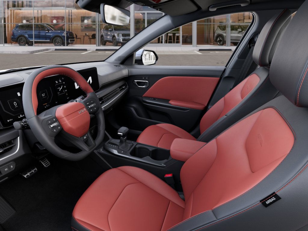 2025 Kia K4 GT-Line photo 17