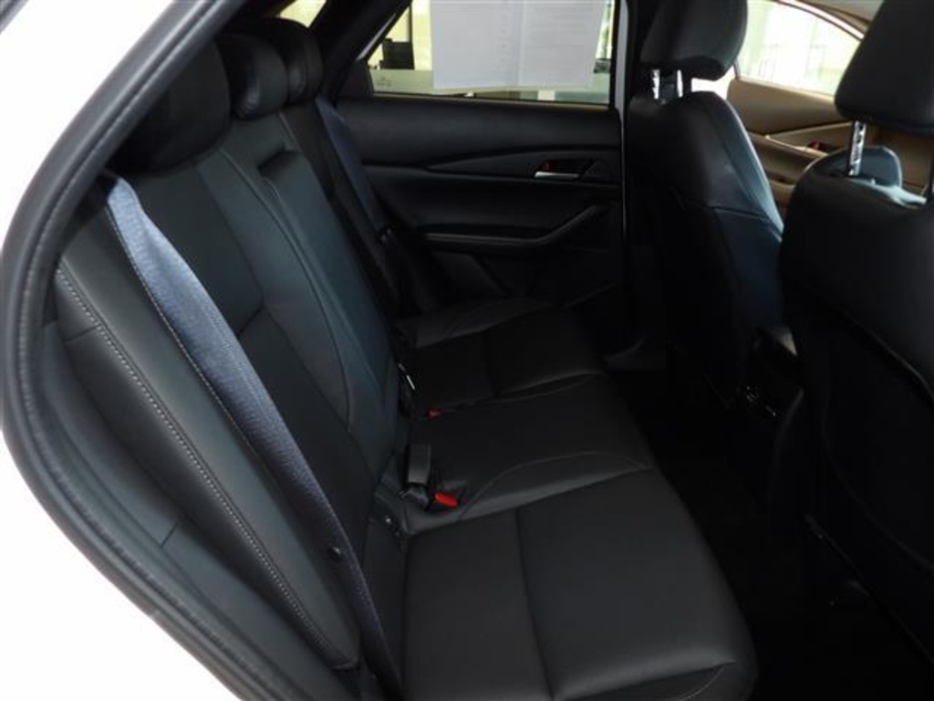 2023 Mazda CX-30 2.5 Select photo 17