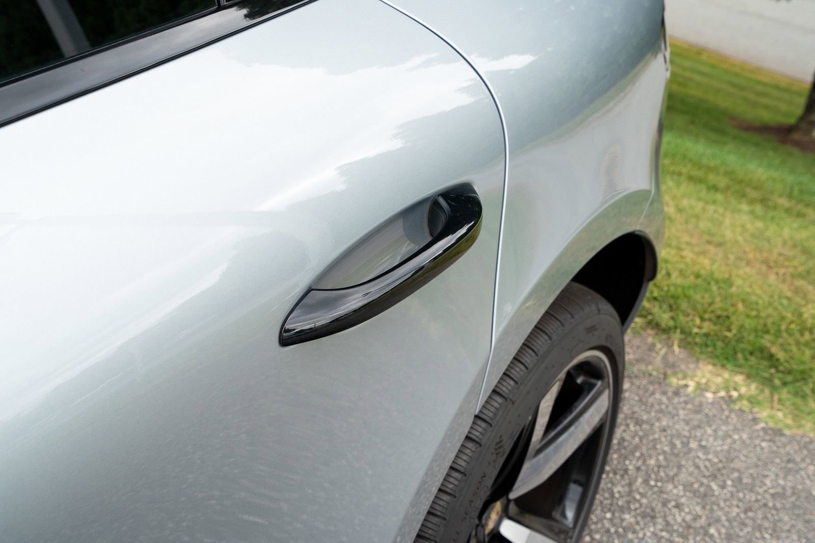 2024 Porsche Macan Base photo 13