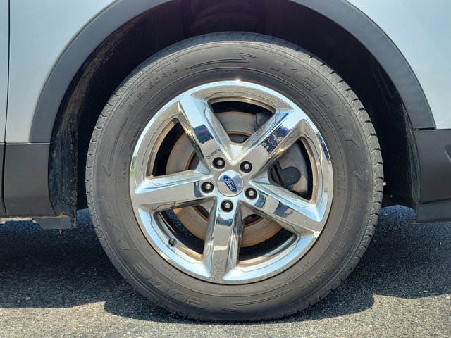 2019 Ford Explorer XLT photo 5