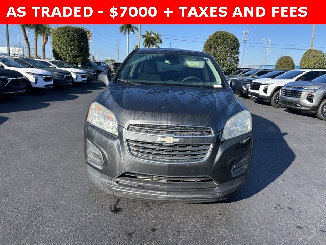 Used 2016 Chevrolet Trax LS with VIN 3GNCJKSB4GL261978 for sale in Bradenton, FL