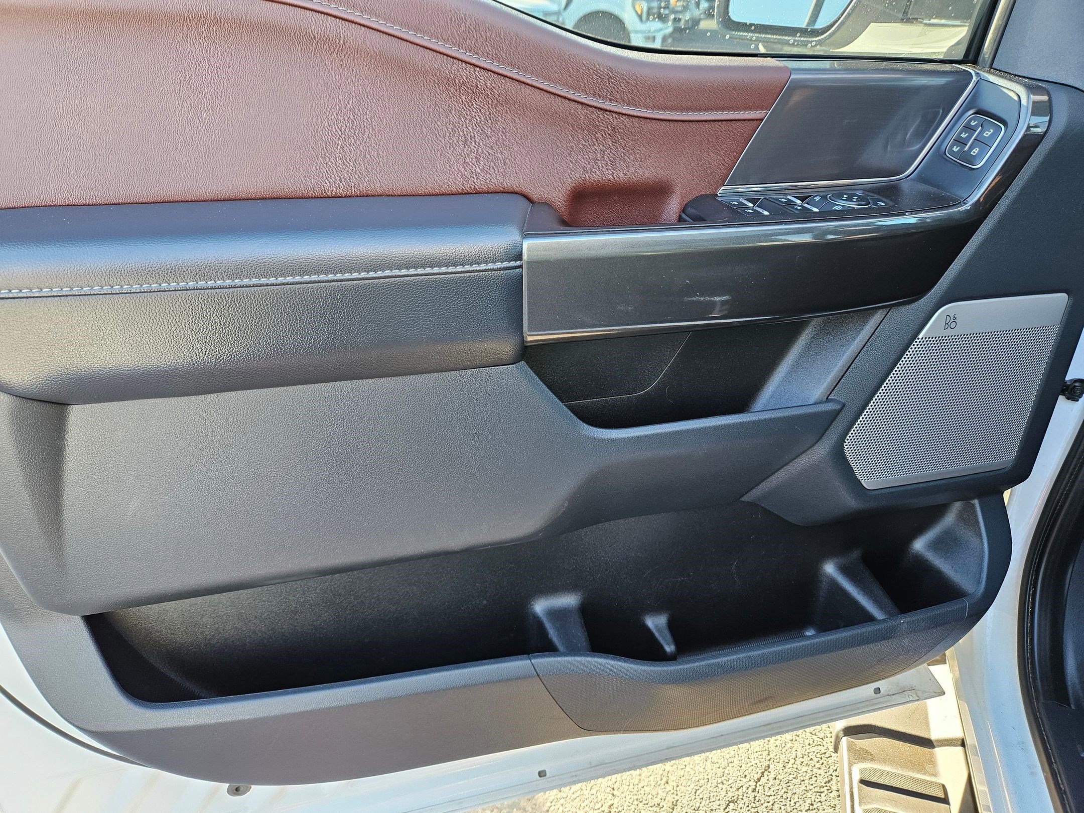 2021 Ford F-150 Lariat photo 10