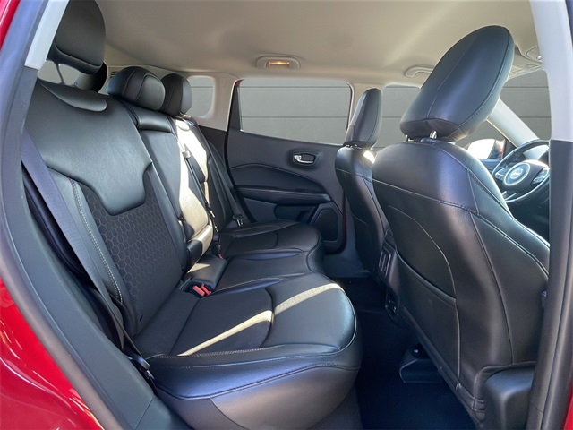 2021 Jeep Compass Latitude photo 12