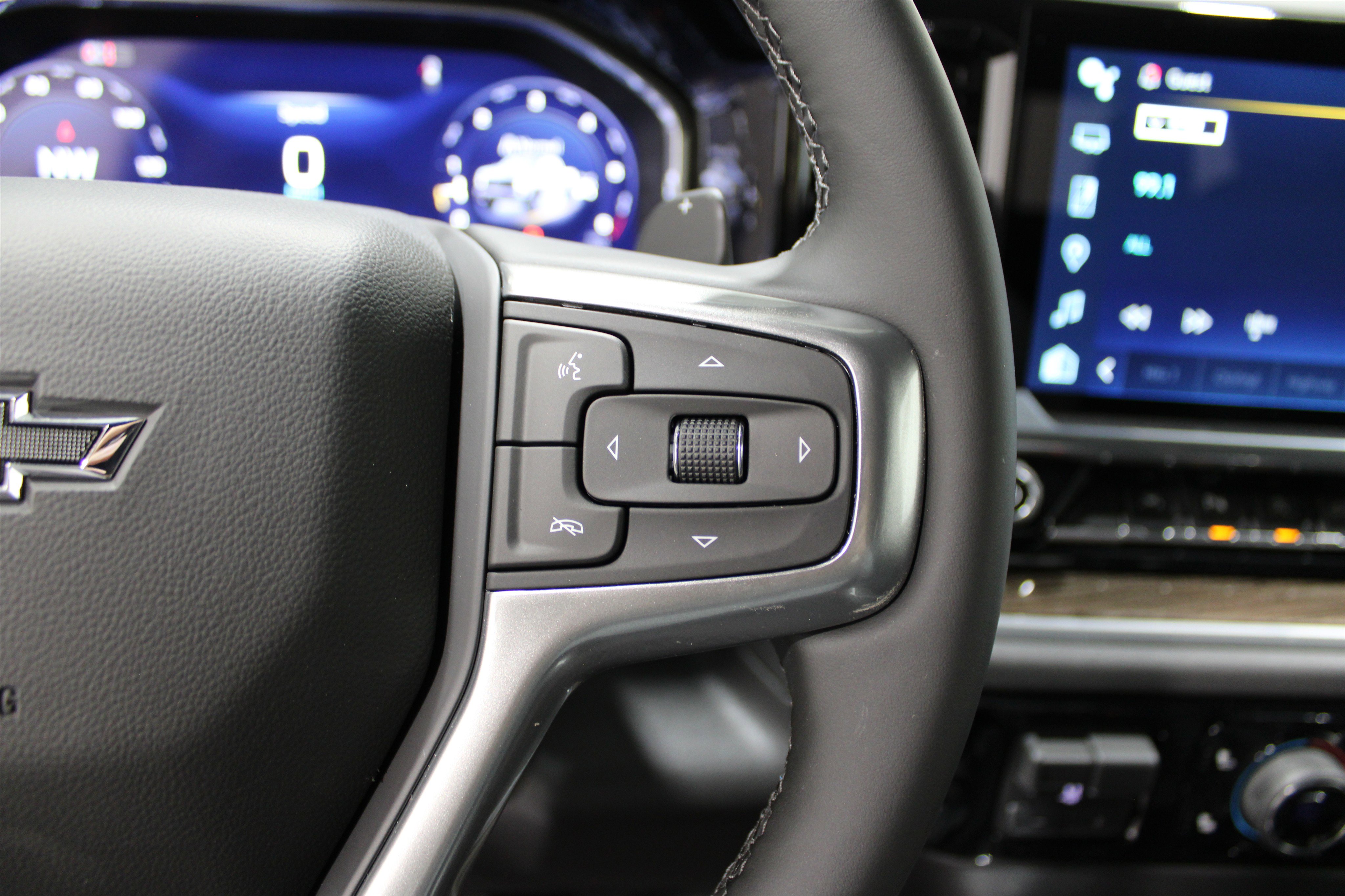 2026 Chevrolet Silverado 1500 LT Trail Boss photo 4