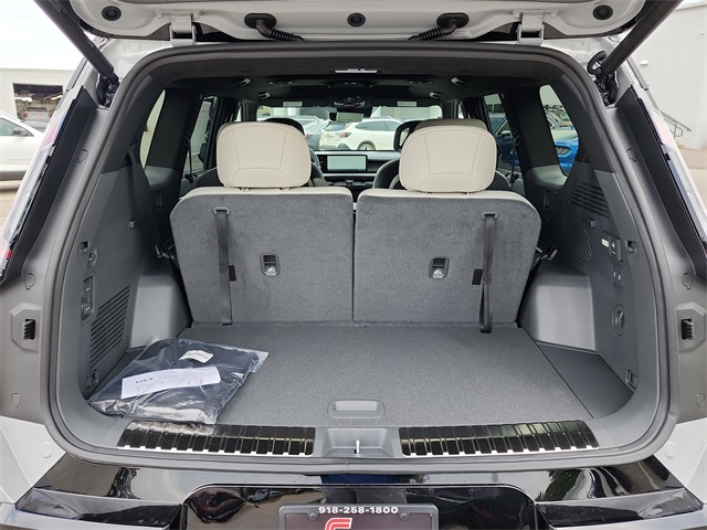 2026 Kia EV9 GT-Line photo 4