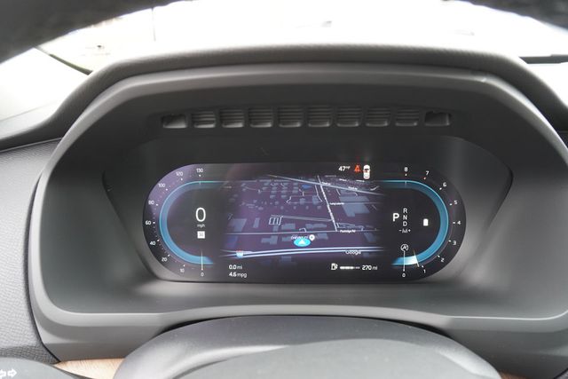 2024 Volvo XC90 B5 Plus photo 37