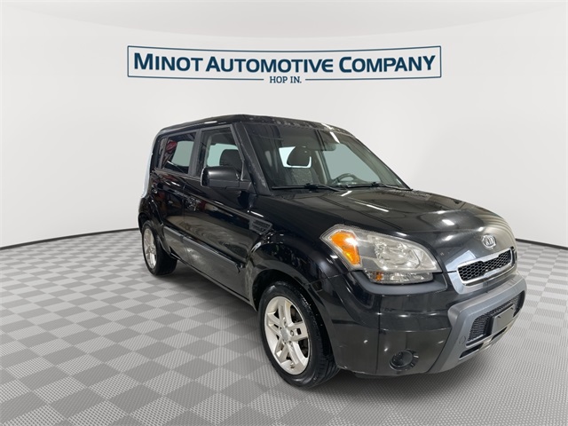 Used 2010 Kia Soul Exclaim with VIN KNDJT2A28A7180912 for sale in Minot, ND