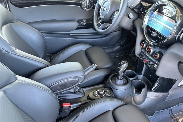2022 Mini Cooper Hardtop S photo 14