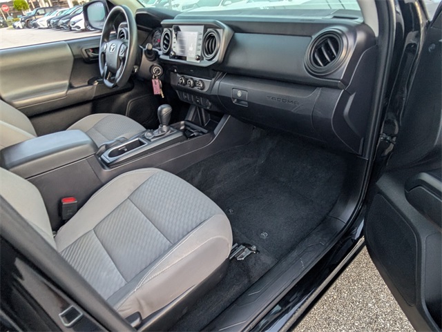 2022 Toyota Tacoma SR photo 14