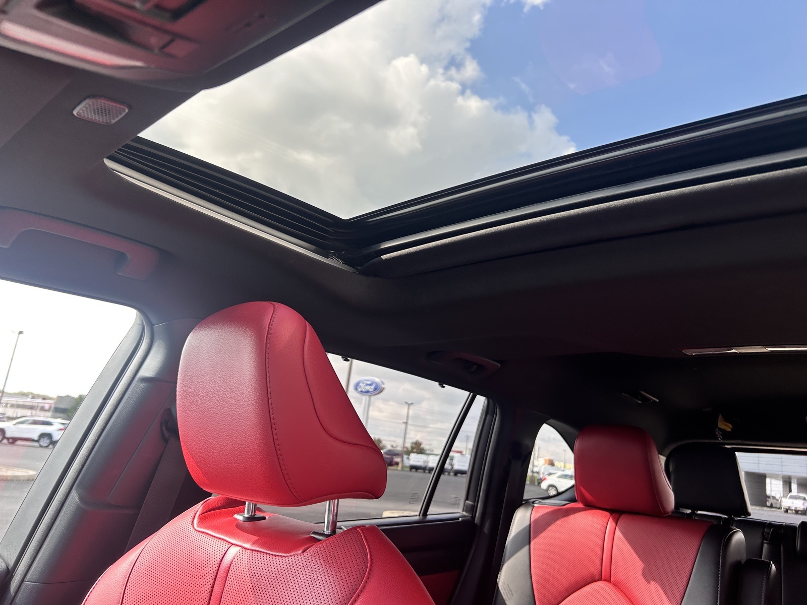2023 Toyota Highlander XSE photo 27