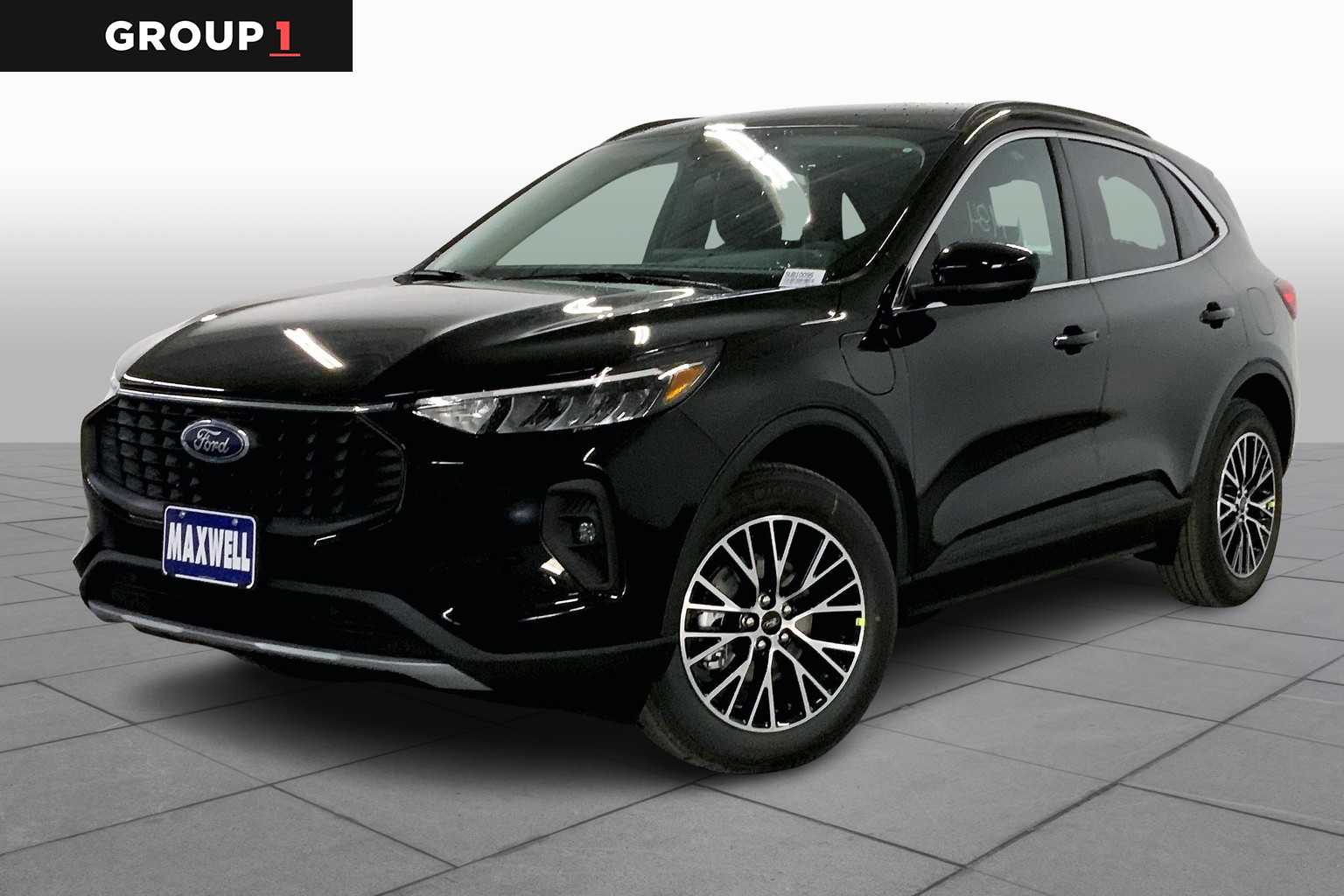2025 Ford Escape photo 2
