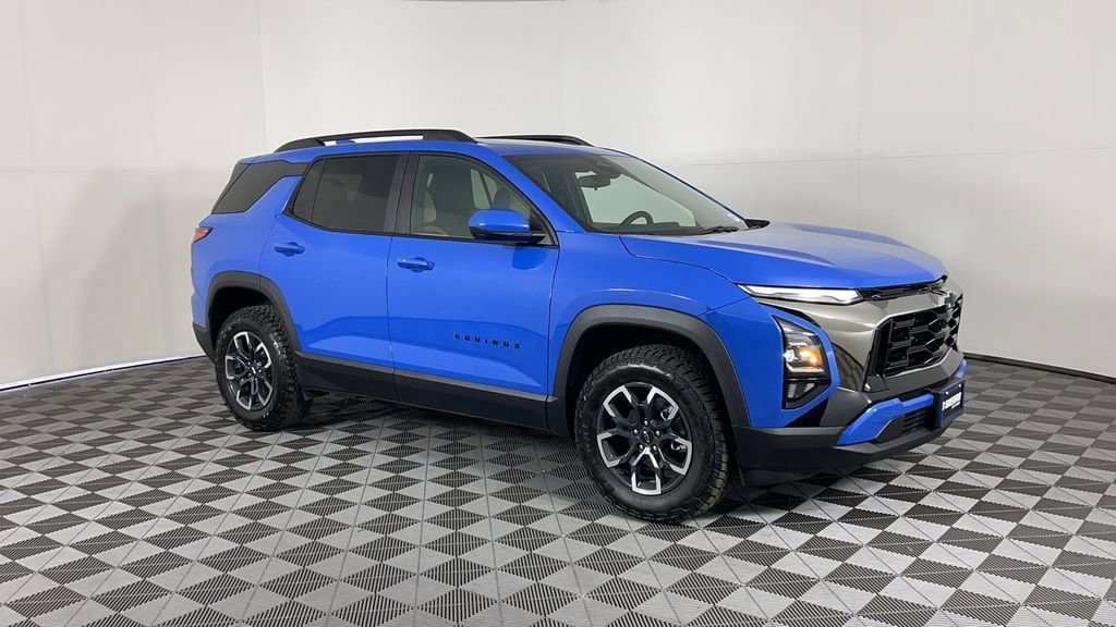 2025 Chevrolet Equinox ACTIV photo 2