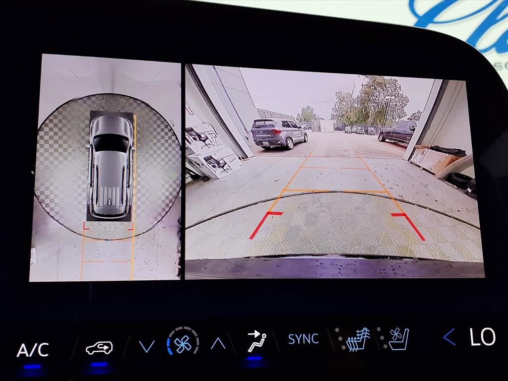 2026 Chevrolet Traverse RS photo 4