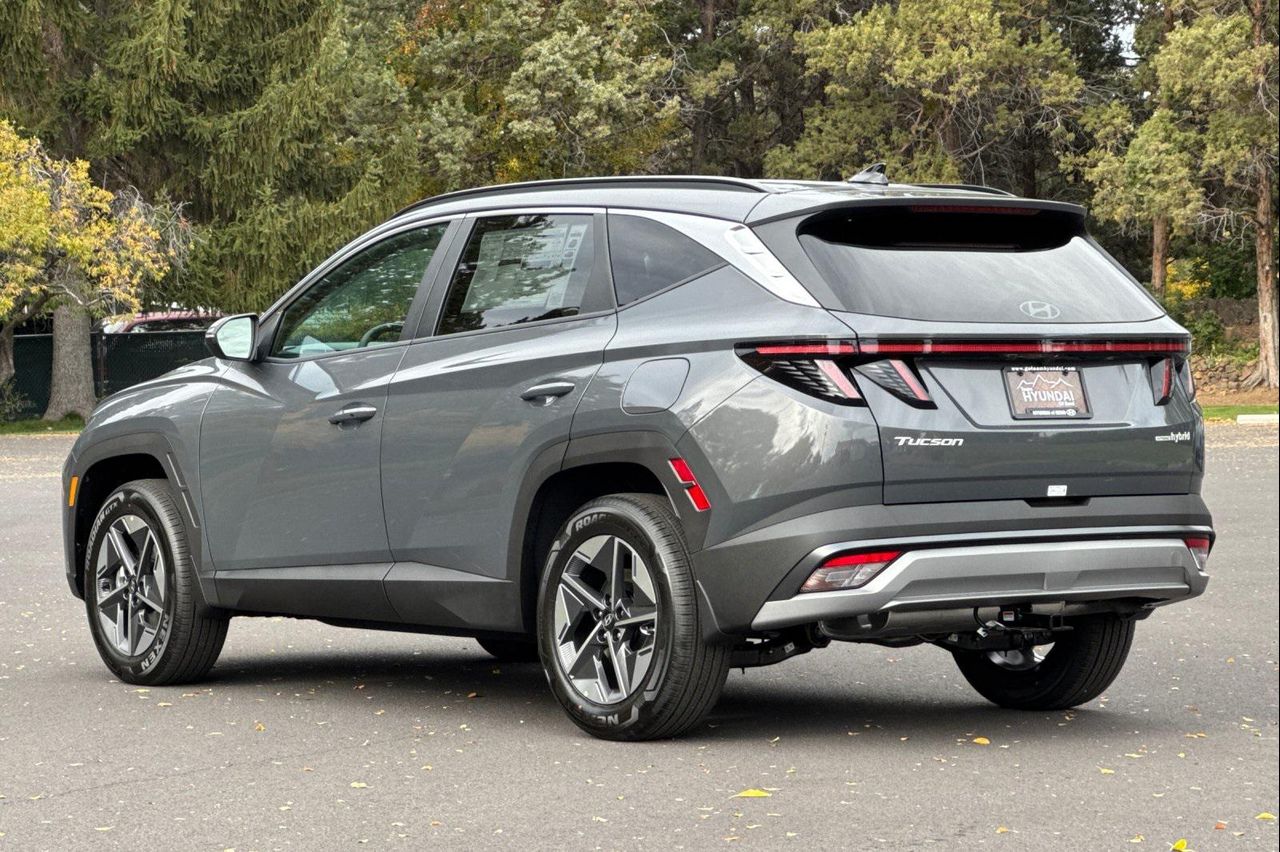 2026 Hyundai Tucson Hybrid SEL Convenience photo 4