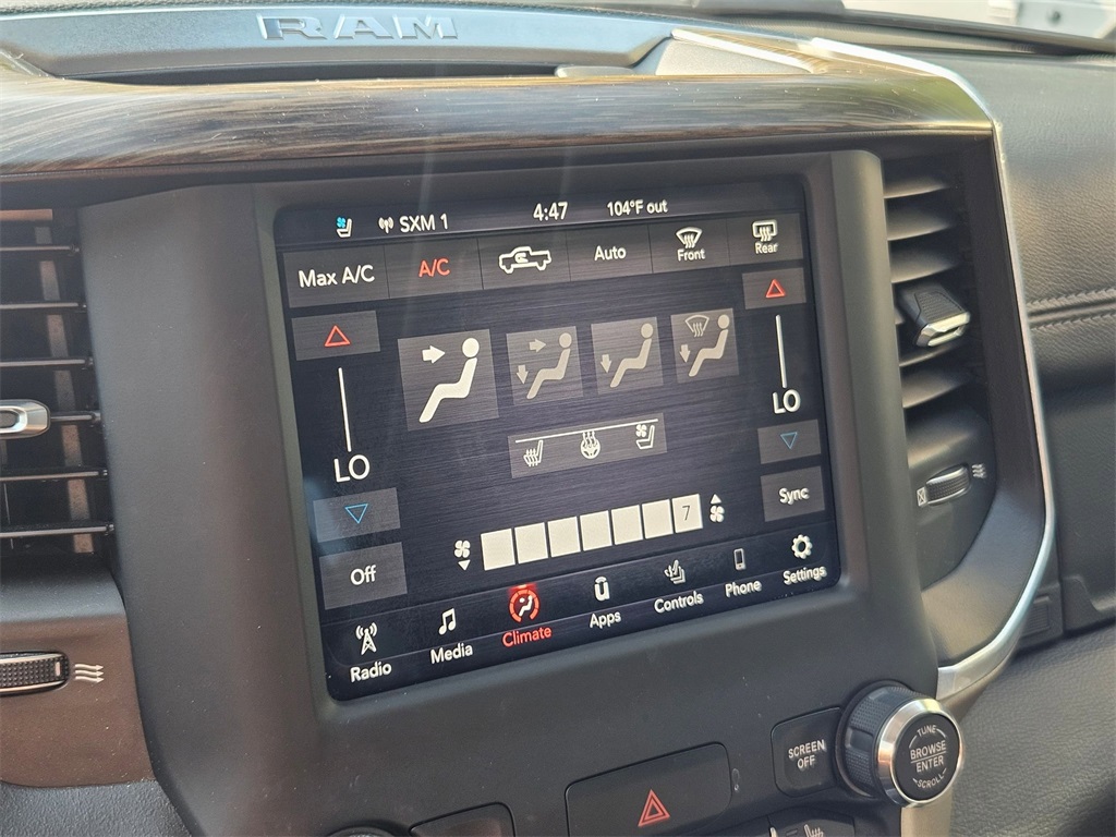 2019 Ram 1500 Laramie photo 26