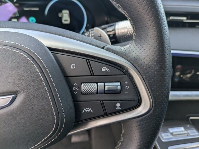 2024 Genesis GV70 3.5T Sport photo 17