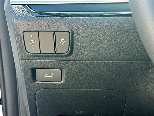 2026 Kia K5 LXS photo 10
