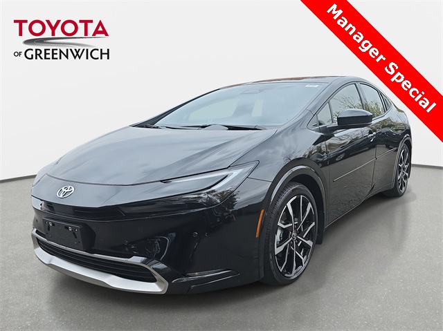 2026 Toyota Prius XSE's photo