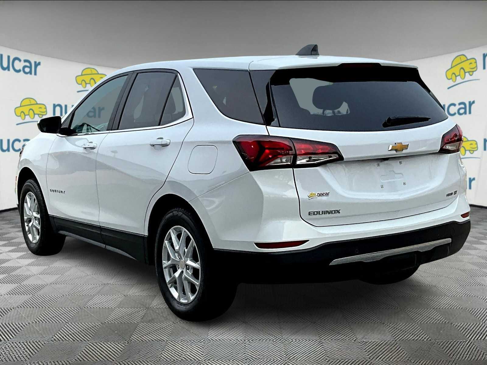 2022 Chevrolet Equinox LT photo 4