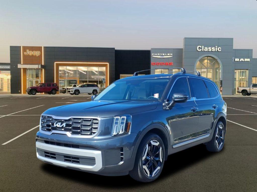 2024 Kia Telluride S's photo