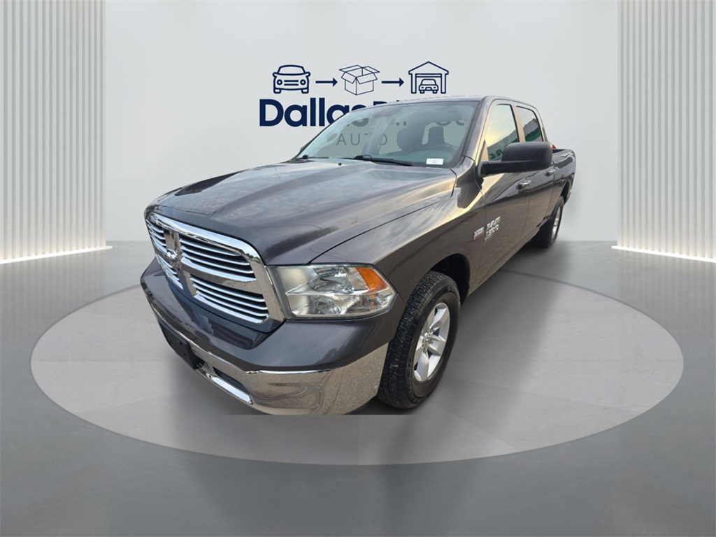 2019 Ram 1500 Classic SLT photo 3