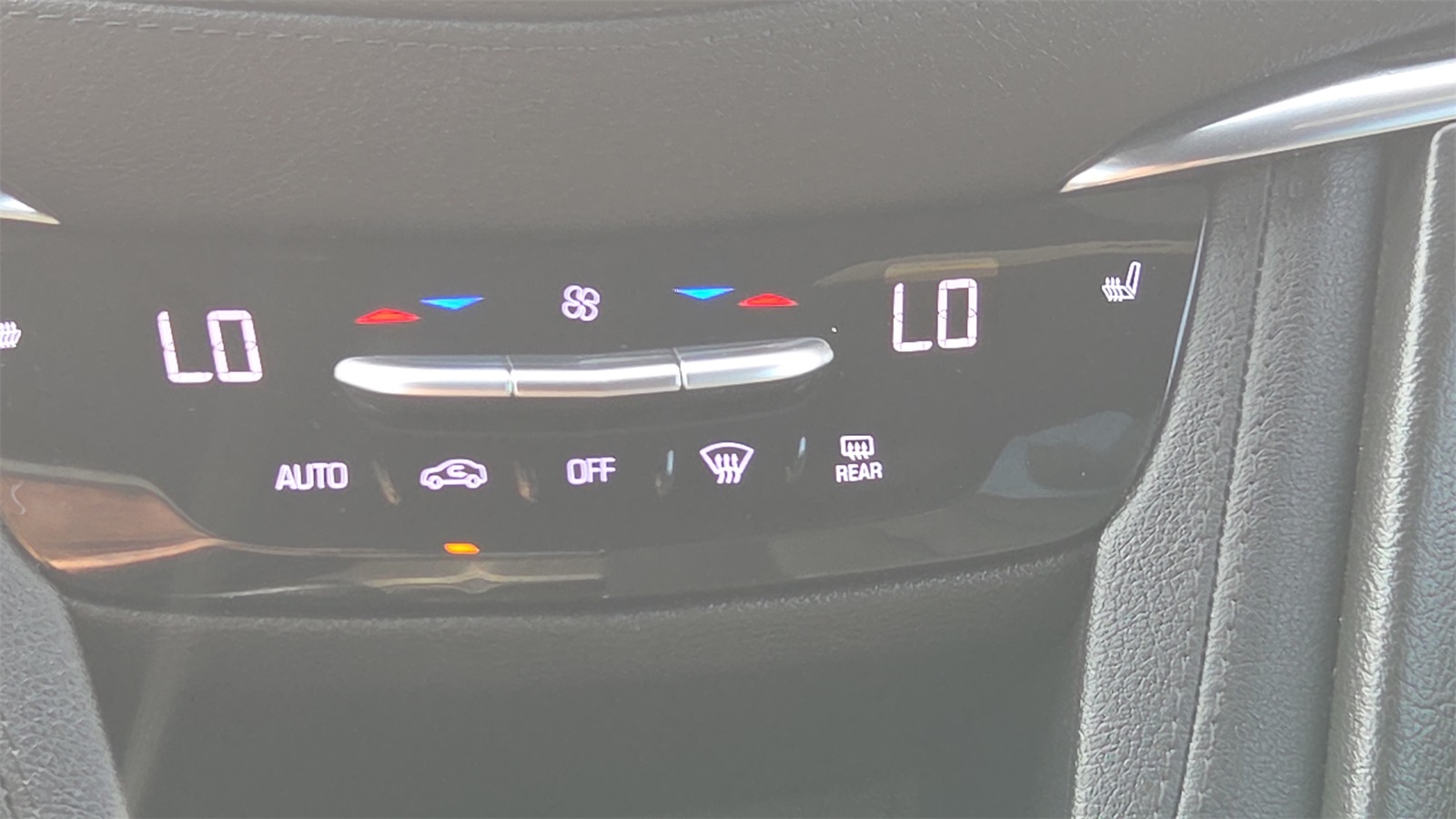 2020 Cadillac XT5 Premium Luxury photo 29