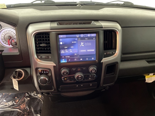 2022 Ram 1500 Classic Warlock photo 23