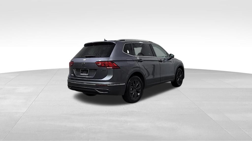 2024 Volkswagen Tiguan SE Wolfsburg Edition photo 5