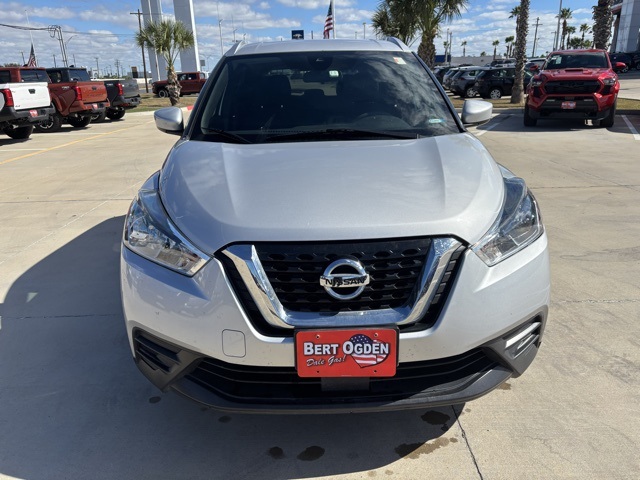 Used 2020 Nissan Kicks SV with VIN 3N1CP5CV2LL504900 for sale in Harlingen, TX