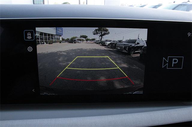 2025 Hyundai Tucson SEL Convenience photo 12