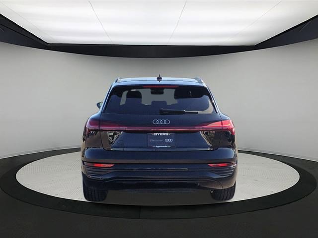 2024 Audi Q8 E-tron Prestige photo 2