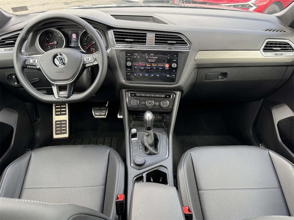 2021 Volkswagen Tiguan SE photo 16
