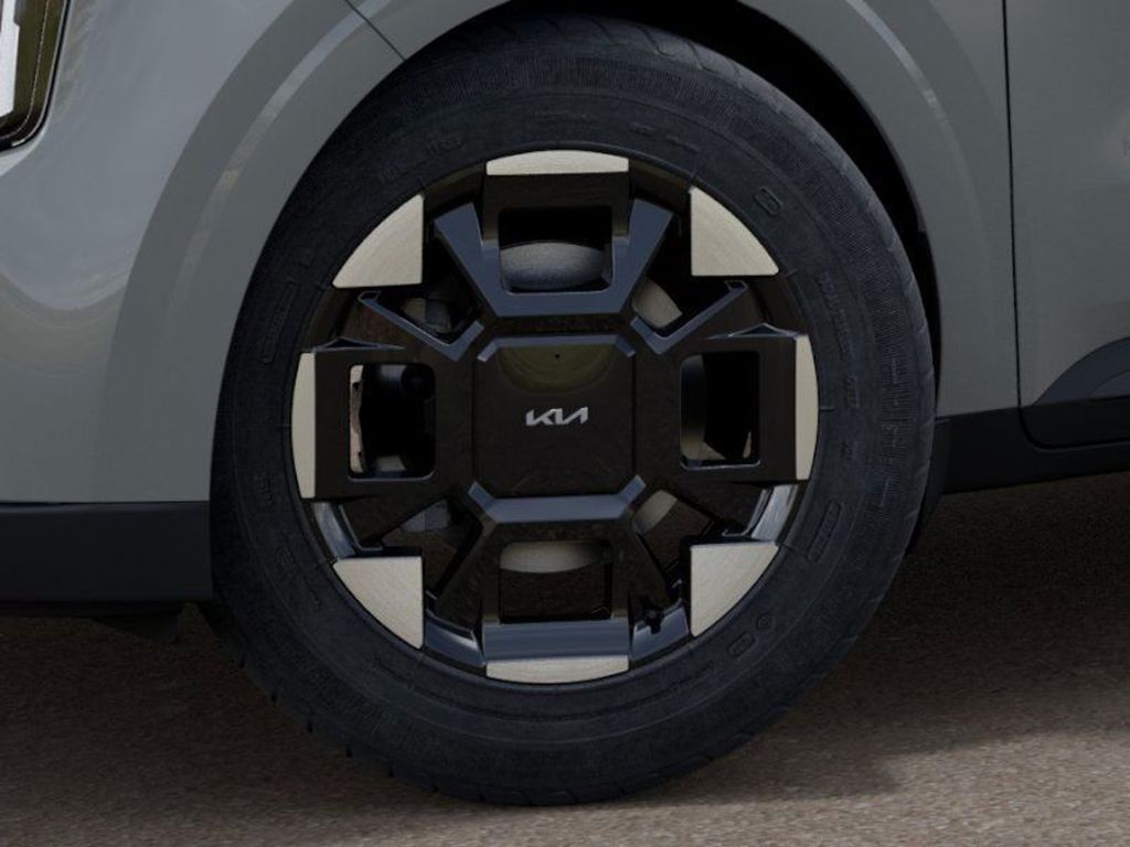 2025 Kia Carnival EX photo 9