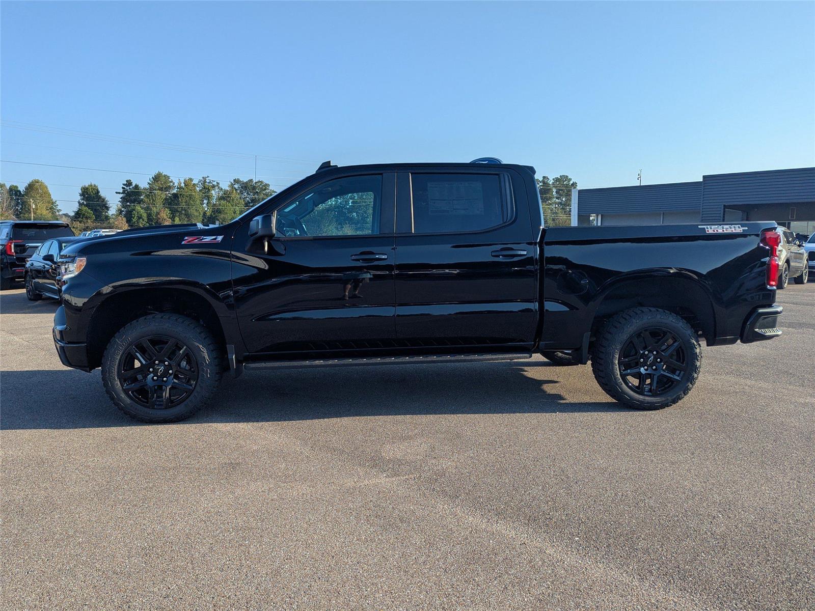2026 Chevrolet Silverado 1500 LT Trail Boss photo 5
