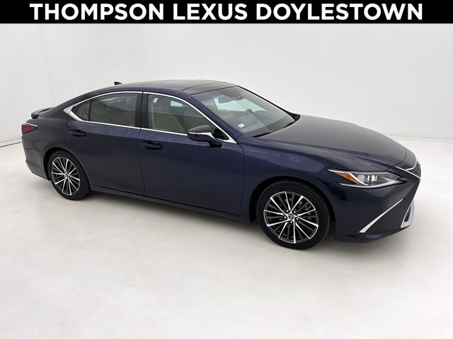 2023 Lexus ES 350's photo