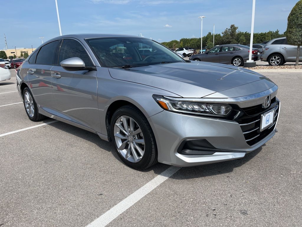 2022 Honda Accord LX photo 3