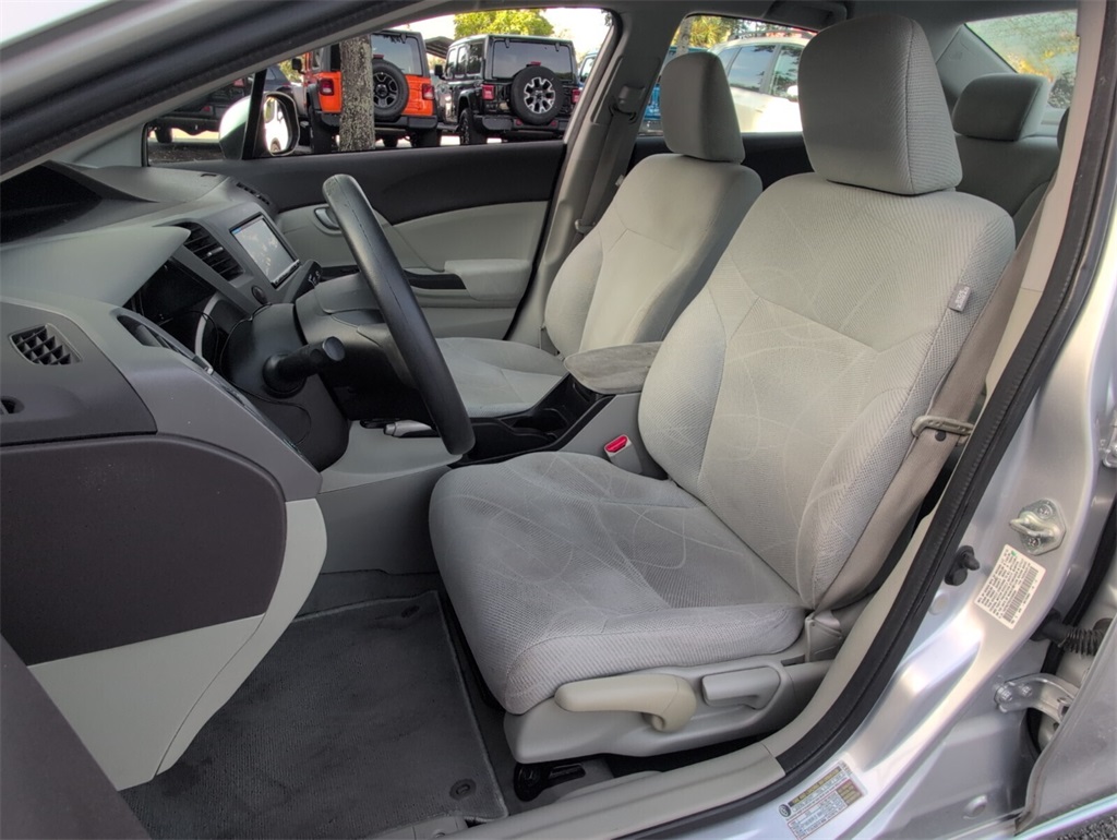2012 Honda Civic LX photo 5